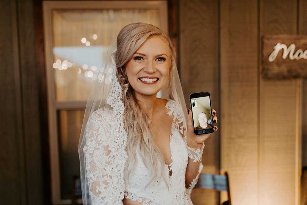 Kaylan-Chris-wedding smart phone video call