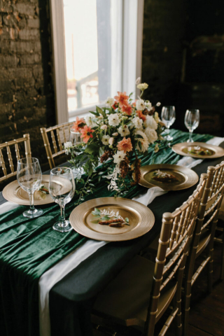 emerald and gold wedding color palette tablescape decor