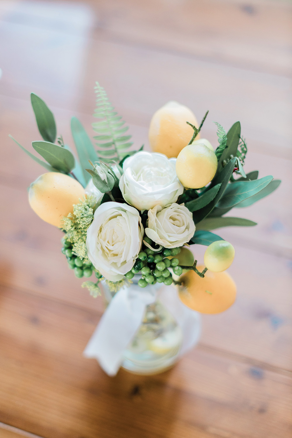 lemon and fresh flowers small bouquet wedding